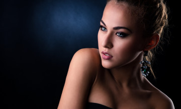 Картинка девушки -unsort+ лица +портреты серьги украшение плечи макияж шатенка девушка