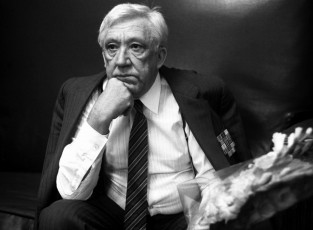 Картинка мужчины юрий+никулин старик артист костюм юрий никулин