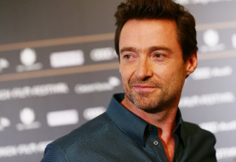 Картинка мужчины hugh+jackman рубашка лицо актер щетина