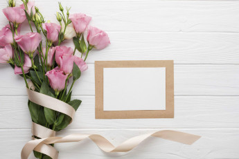 Картинка цветы эустома лента рамка