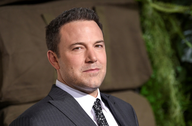 Обои картинки фото мужчины, ben affleck, актер, лицо, костюм, галстук