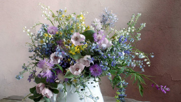 Картинка цветы букеты +композиции ландыши незабудки