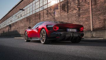 Картинка 2024+alfa+romeo+33+stradale автомобили alfa+romeo альфа ромео alfa romeo 33 stradale вид сзади