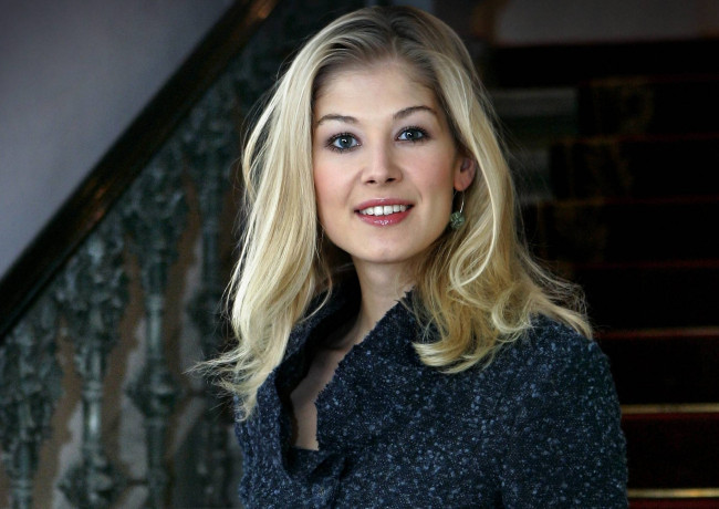 Обои картинки фото девушки, rosamund pike, актриса, портрет