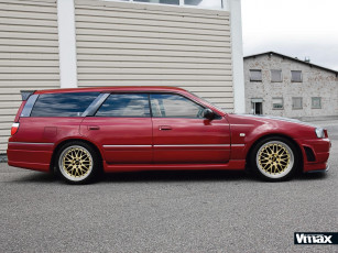 Картинка автомобили nissan datsun