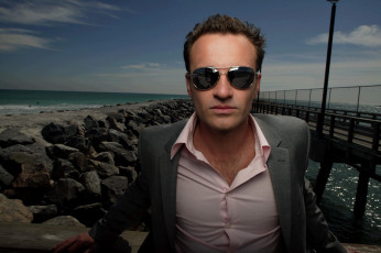 Картинка nip tuck кино фильмы julian mcmahon части тела