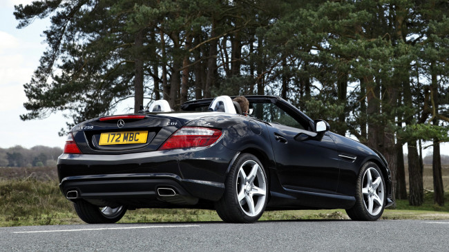 Обои картинки фото mercedes, slk, автомобили, benz, скорость, мощь, стиль, автомобиль