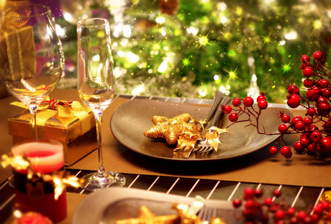 Обои картинки фото праздничные, - разное , новый год, new, year, фужеры, украшения, бокалы, шарики, праздник, christmas, рождество, новый, год