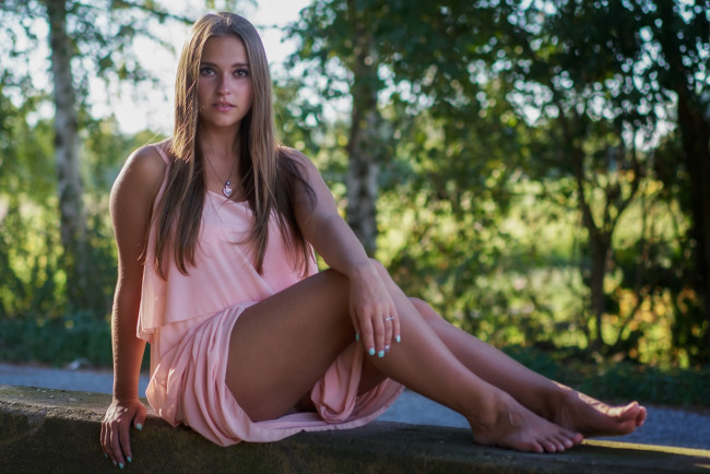 Обои картинки фото девушки, -unsort , брюнетки,  шатенки, взгляд, лицо