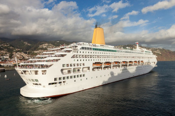 Картинка корабли лайнеры лайнер круиз