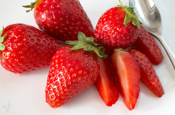 Картинка еда клубника +земляника снедь