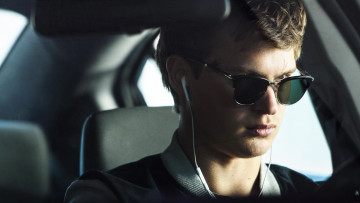 Картинка кино+фильмы baby+driver baby driver