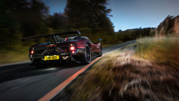 Картинка pagani+zonda+fantasma+evo+4k+2017 автомобили pagani zonda fantasma evo 4k 2017