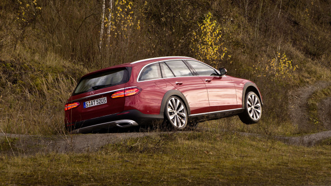 Обои картинки фото mercedes-benz e-class all-terrain 2017, автомобили, mercedes-benz, e-class, all-terrain, 2017