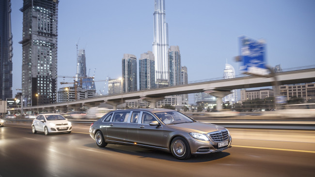 Обои картинки фото mercedes-maybach s600 pullman 2016, автомобили, mercedes-benz, 2016, pullman, s600, mercedes-maybach