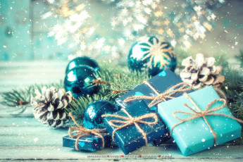 Картинка календари праздники +салюты игрушка шар ветка шишка