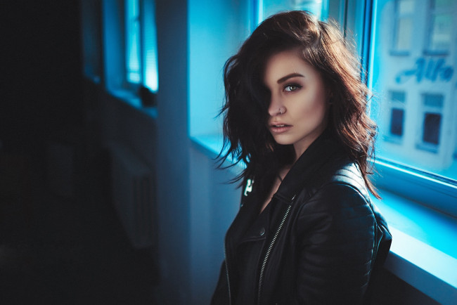 Обои картинки фото девушка, девушки, -unsort , брюнетки, темноволосые, модель