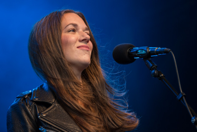 Обои картинки фото melissa horn, музыка, женщина