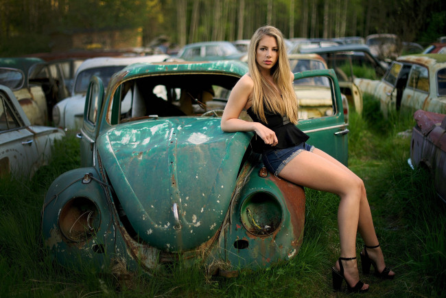 Обои картинки фото автомобили, -авто с девушками, vw, junker