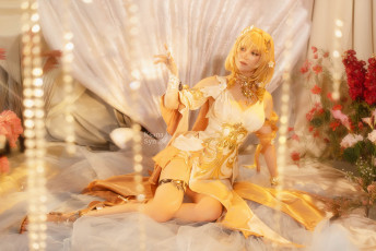 обоя ksana syn, девушки, ксана станкевич, девушка, женщина, разноцветная, сексуальная, модель, звезда, позирует, разная, обувь, верхняя, стильная, одежда, нижнее, эротическое, бельё, трусы, лифчик, аксессуары, макияж, колготки, чулки, и, множество, элементов, на, фотографии