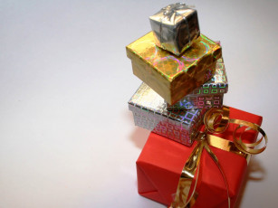 Картинка праздничные подарки коробочки