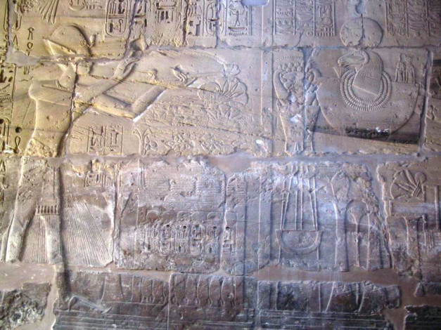 Обои картинки фото разное, рельефы, статуи, музейные, экспонаты