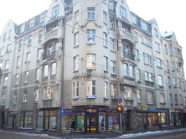 Обои картинки фото рига, улица, кришьяна, барона, города, латвия