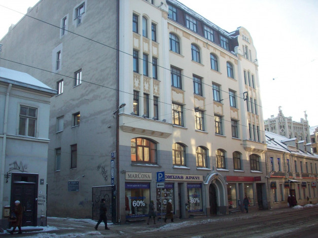 Обои картинки фото рига, улица, кришьяна, барона, города, латвия