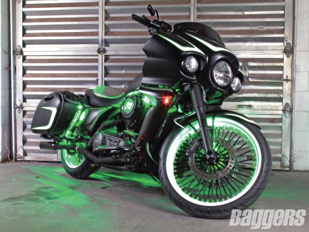 Обои картинки фото мотоциклы, customs, kawasaki