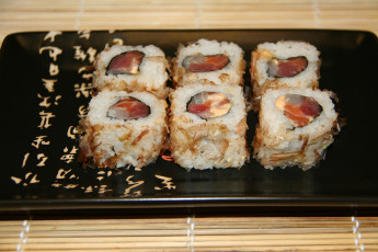 Картинка еда рыба морепродукты суши роллы японская кухня