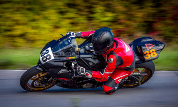 Картинка спорт мотоспорт гонки