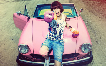 Картинка автомобили авто+с+девушками автомобиль девушка