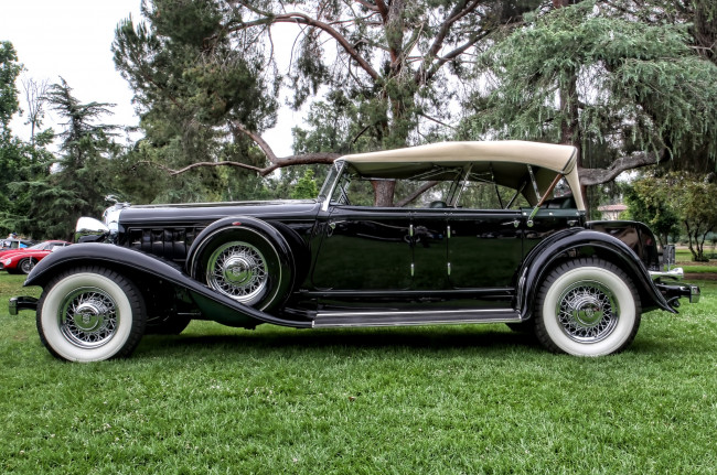 Обои картинки фото 1933 chrysler imperial dual-windshield phaeton, автомобили, выставки и уличные фото, выставка, автошоу