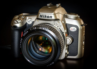 Картинка бренды nikon фотокамера
