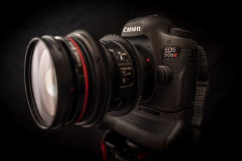 Картинка canon+5dsr бренды canon фотокамера