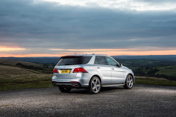 Картинка автомобили mercedes-benz 2015г w166 uk-spec amg line 4matic gle 500 e