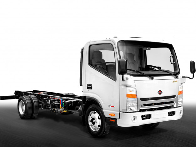 Обои картинки фото автомобили, international, 2013г, clase, 3, citystar