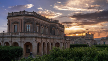 Картинка palazzo+ducezio города -+здания +дома закат