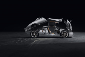 Картинка автомобили pagani