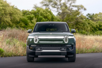 обоя автомобили, rivian