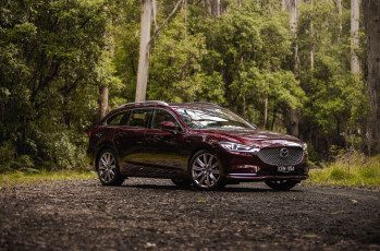 Картинка автомобили mazda