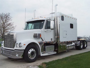 Картинка автомобили freightliner