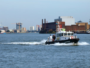 Картинка корабли баркасы буксиры