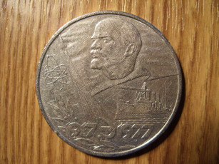 Картинка разное золото купюры монеты