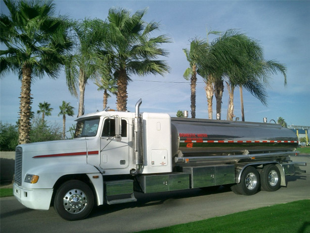 Обои картинки фото автомобили, freightliner