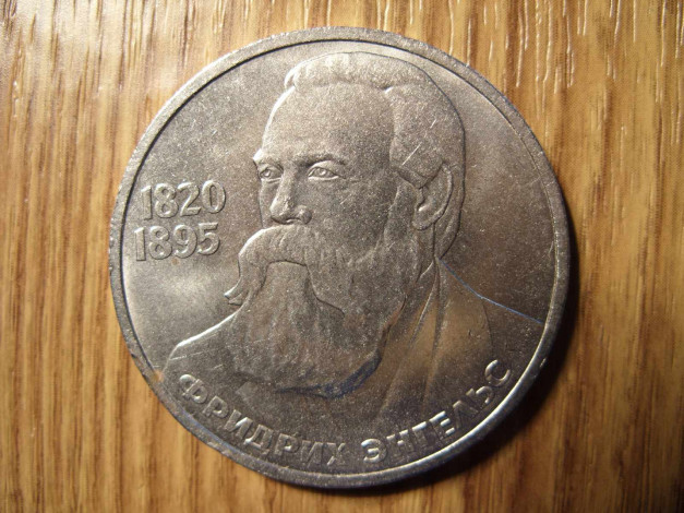 Обои картинки фото разное, золото, купюры, монеты