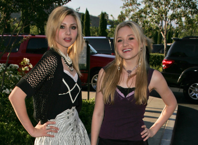 Обои картинки фото aly, and, aj, музыка, 78violet, поп-рок, поп, сша