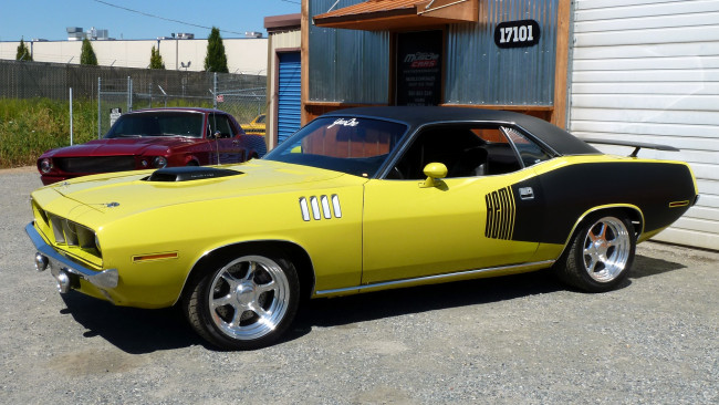 Обои картинки фото plymouth, cuda, автомобили, выставки, уличные, фото, сша, подразделение, chrysler