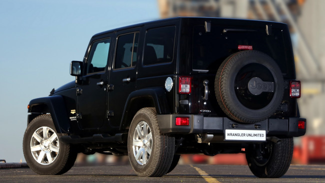 Обои картинки фото jeep, автомобили, chrysler, group, llc, внедорожники, сша