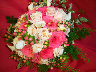 Картинка цветы букеты +композиции розы фон красный букет